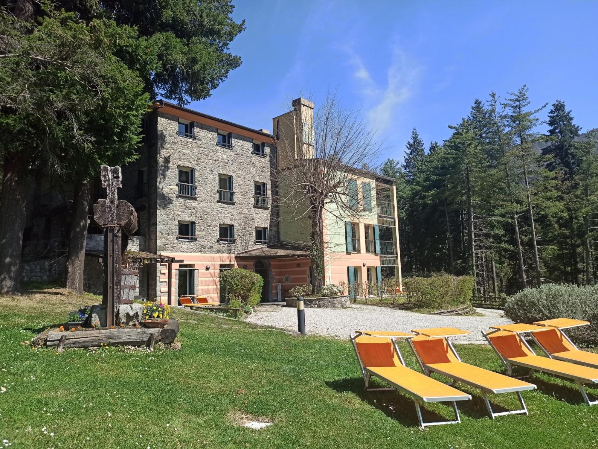 Il Bosco Di Campo Marzano Studios Borzonasca エクステリア 写真
